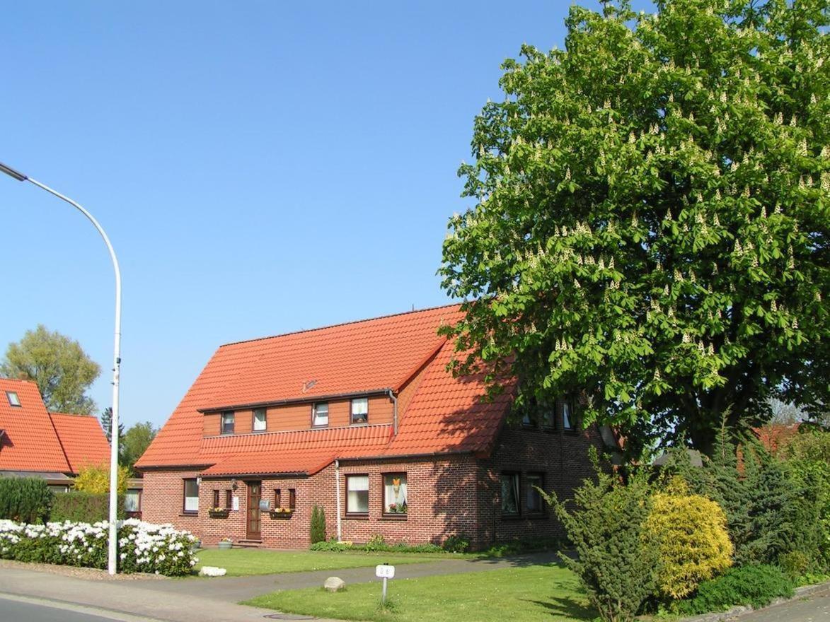 Ferienwohnung Alice Бурхаве Екстериор снимка