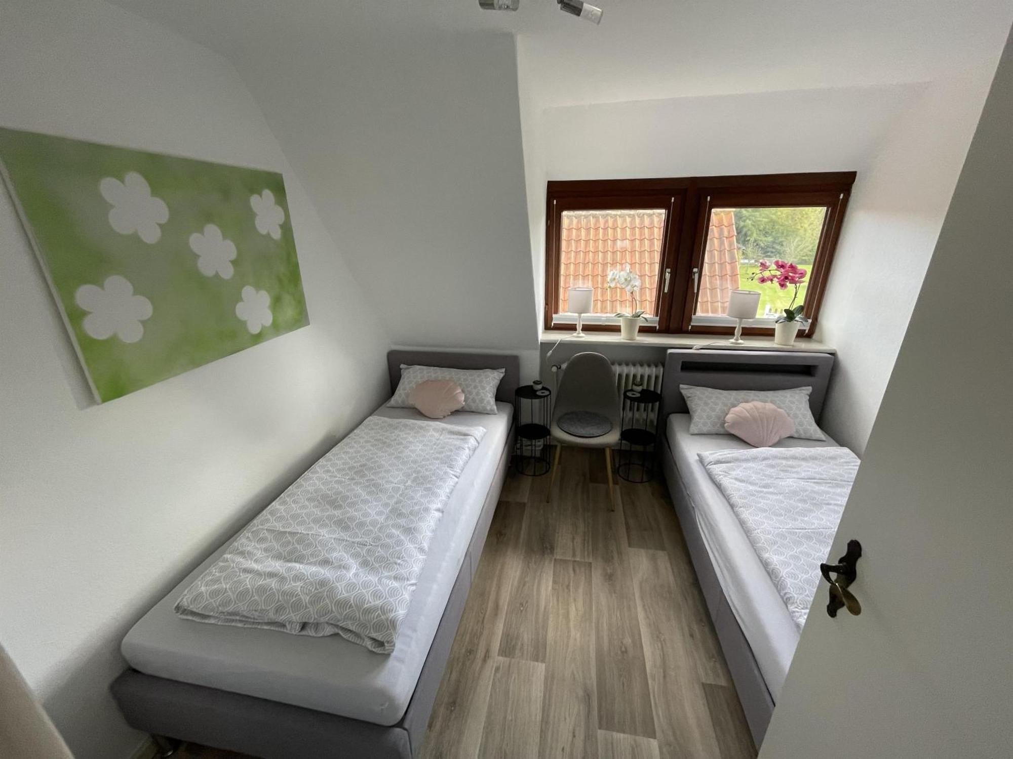 Ferienwohnung Alice Бурхаве Екстериор снимка